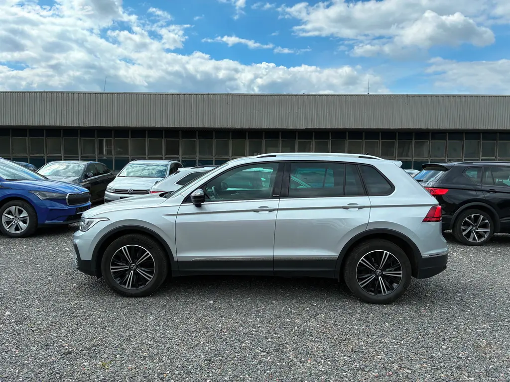 Volkswagen TIGUAN 2,0 TDI 110 KW TAŽNÉ